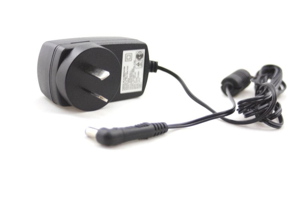 PRONEXT FUENTE SWITCHING 9V 1A