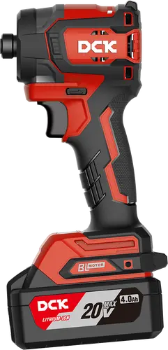 DCK ATORNILLADOR DE IMPACTO INALAMBRICA POTENCIA 600W MAX. TORQUE 208Nm TAMAÑO DE PERNO ESTANDAR M5-M16 PESO 0.9KG MOTOR BRUSHLESS INCLUYE BATERIA 2Ah*2, MALETIN PLASTICO