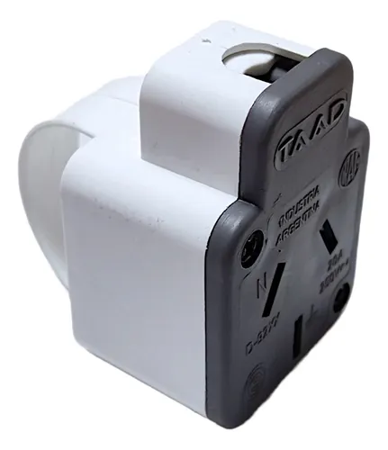 [D-9200] TAAD FICHA HEMBRA REFORZADA 20A BLANCO